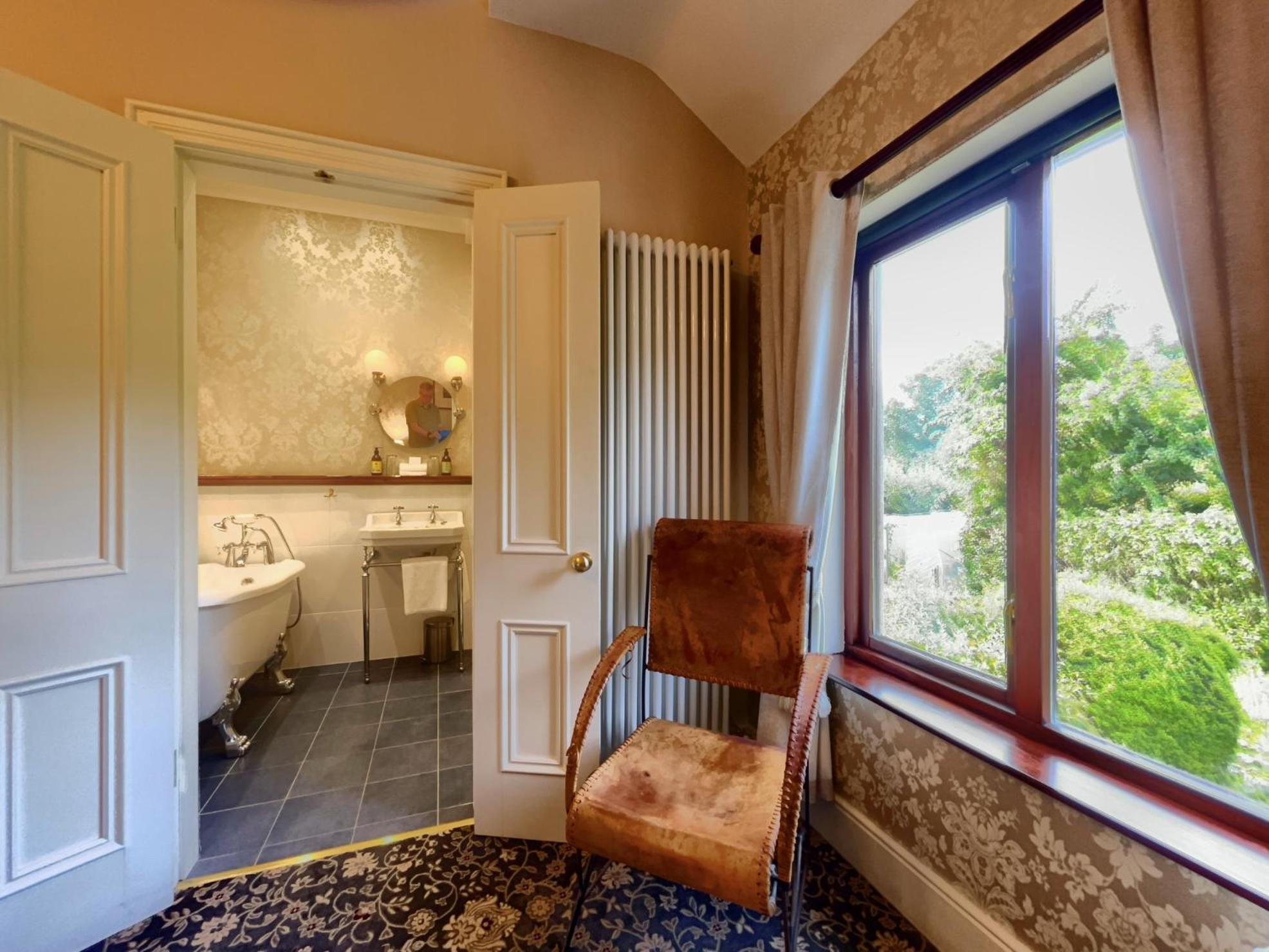 Ghan House คาร์ลิงฟอร์ด ภายนอก รูปภาพ